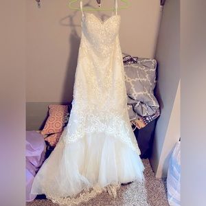 Beautiful Mermaid Lace wedding dress